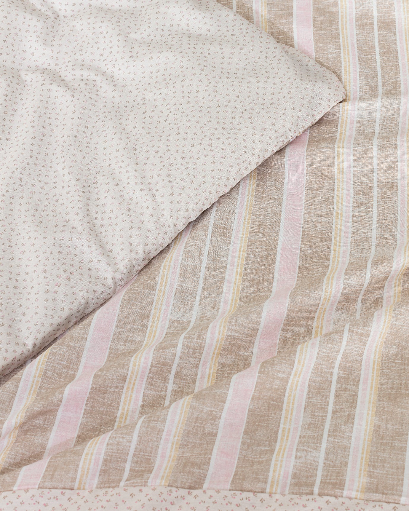 Darvell Double Size Duvet Cover Set - Madame Coco JO