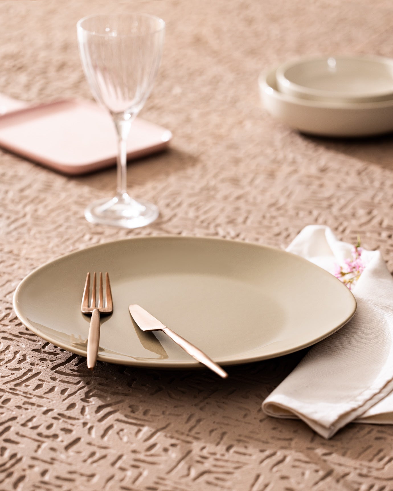 Souci Serving Plate - Madame Coco JO