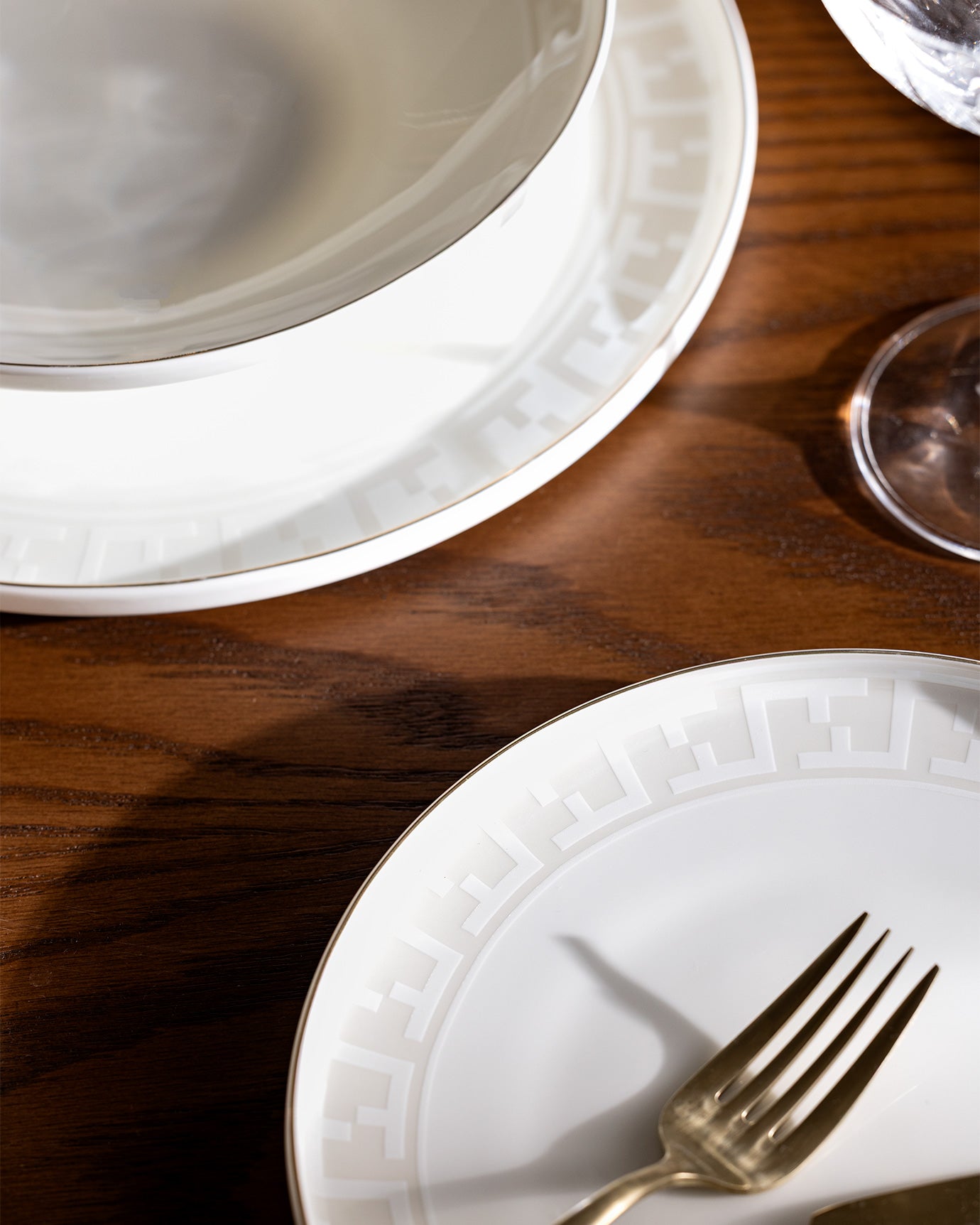 Merlin 18 Piece Dinner Set - Madame Coco JO