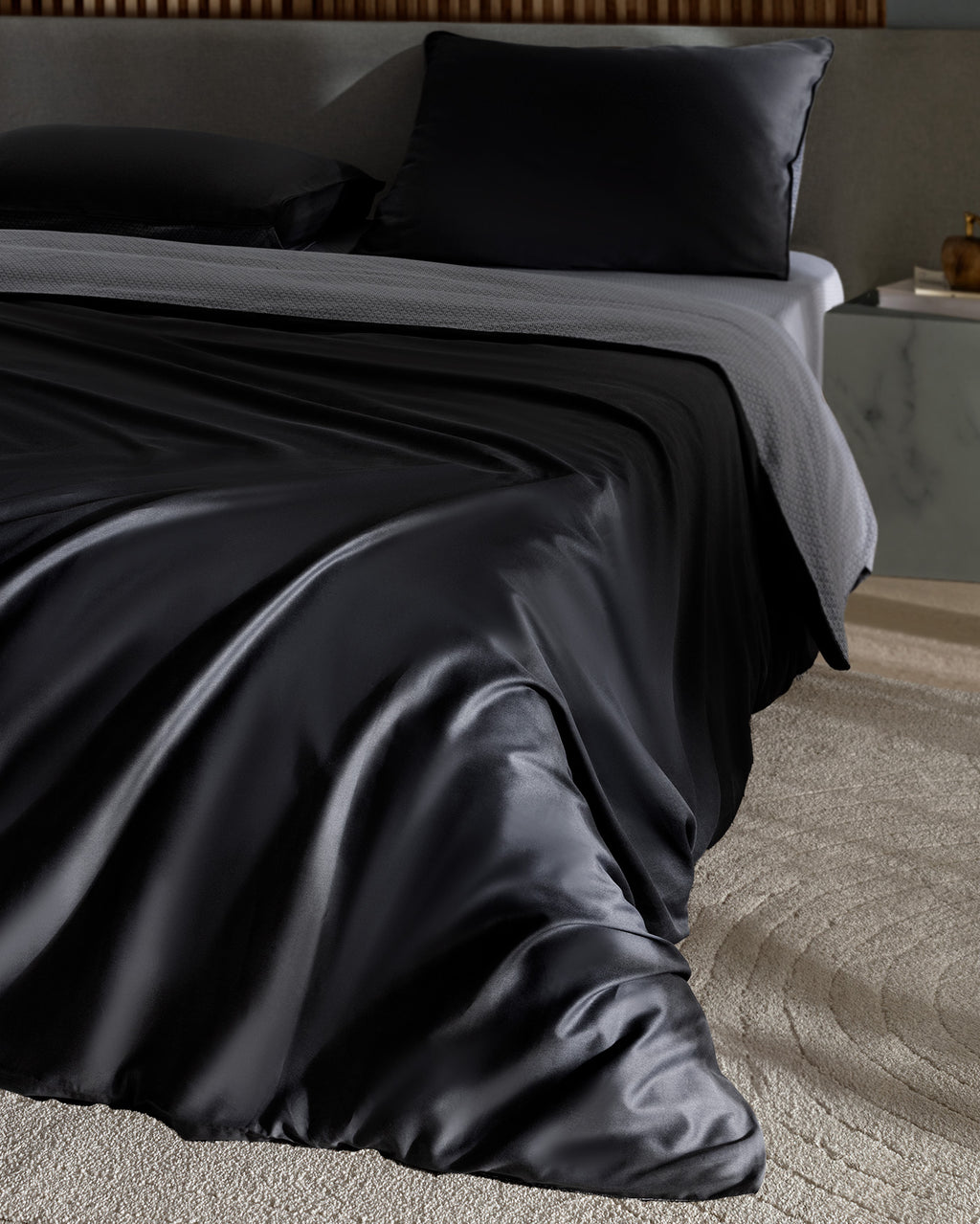 Vachel King Size Printed Satin Duvet Cover Set - Madame Coco JO