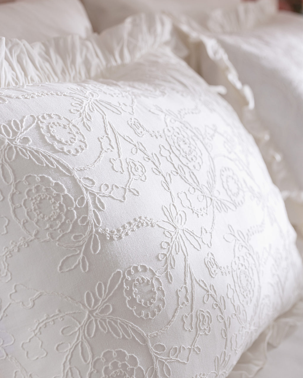 Aulne Double Sıze Embroıdery Duvet Cover Set - Madame Coco JO