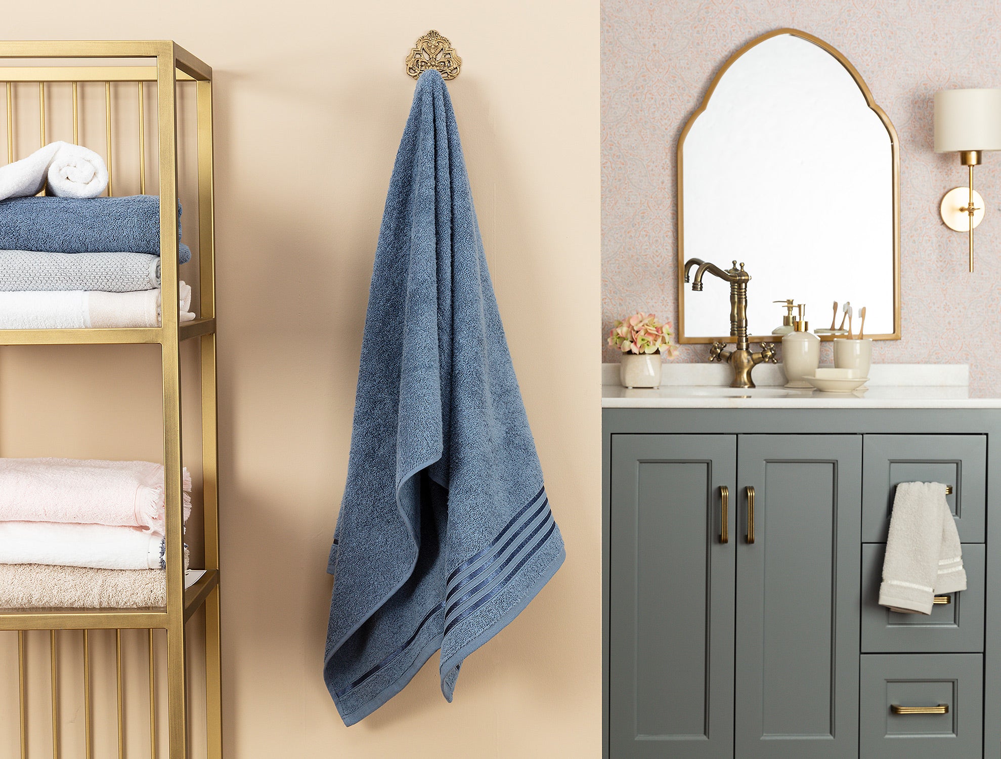Maynor Flouche Bath Towel - Madame Coco JO