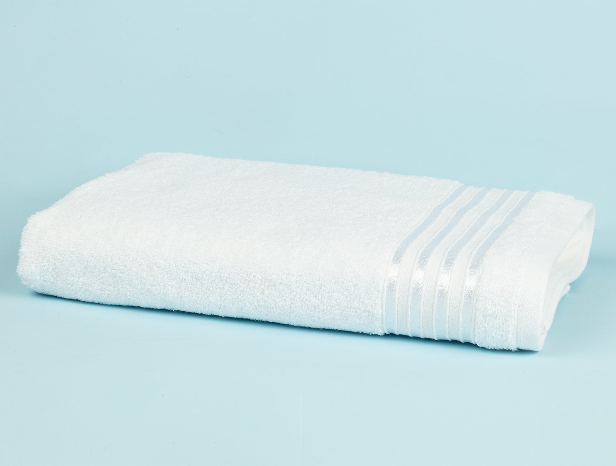 Maynor Flouche Bath Towel - Madame Coco JO