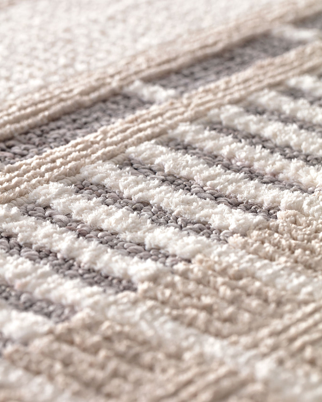 Allance Carpet - Madame Coco JO