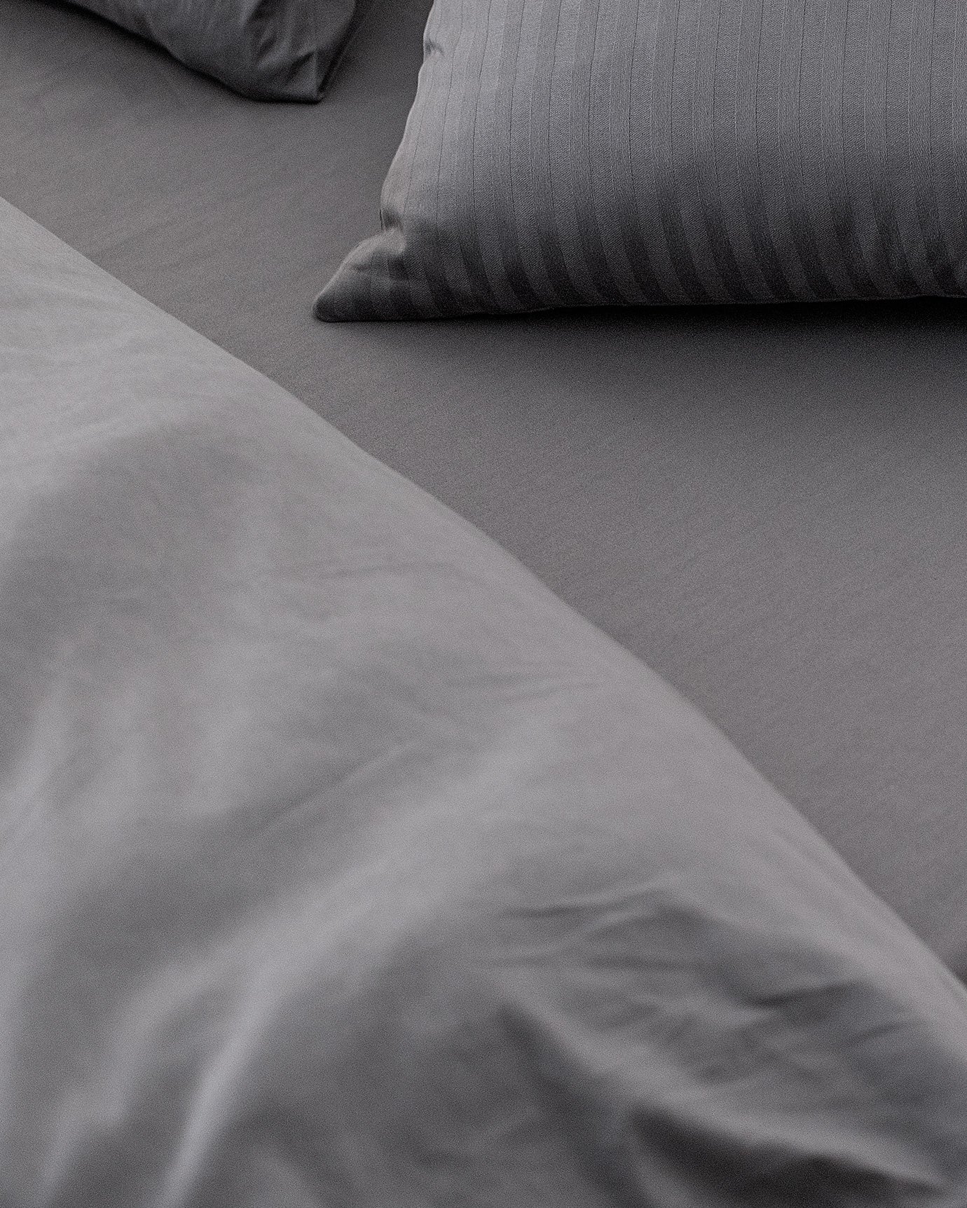 Adrien Duvet Cover Set - Ribbed - Madame Coco JO