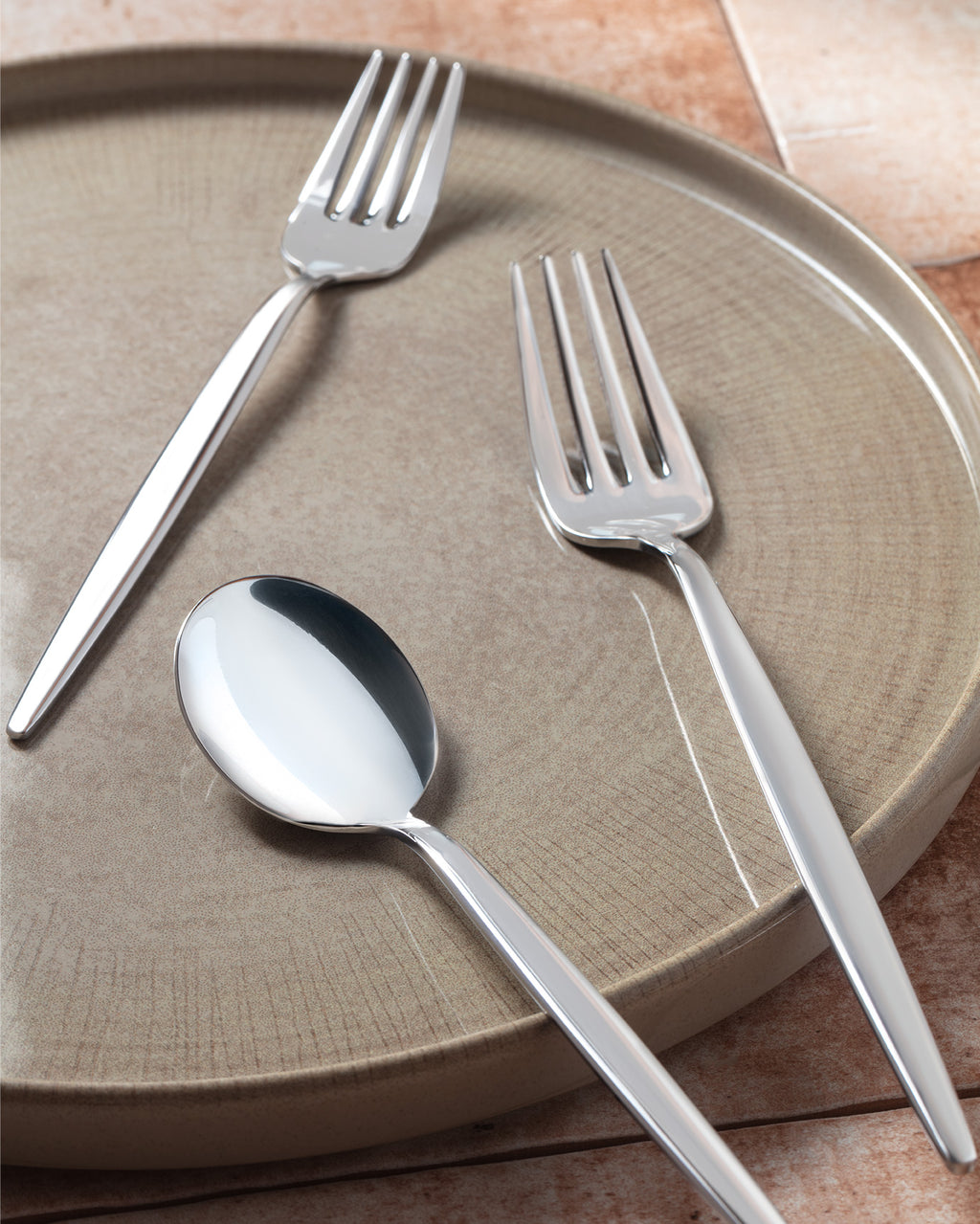 Freya 84 Pcs Cutlery Set - Madame Coco JO