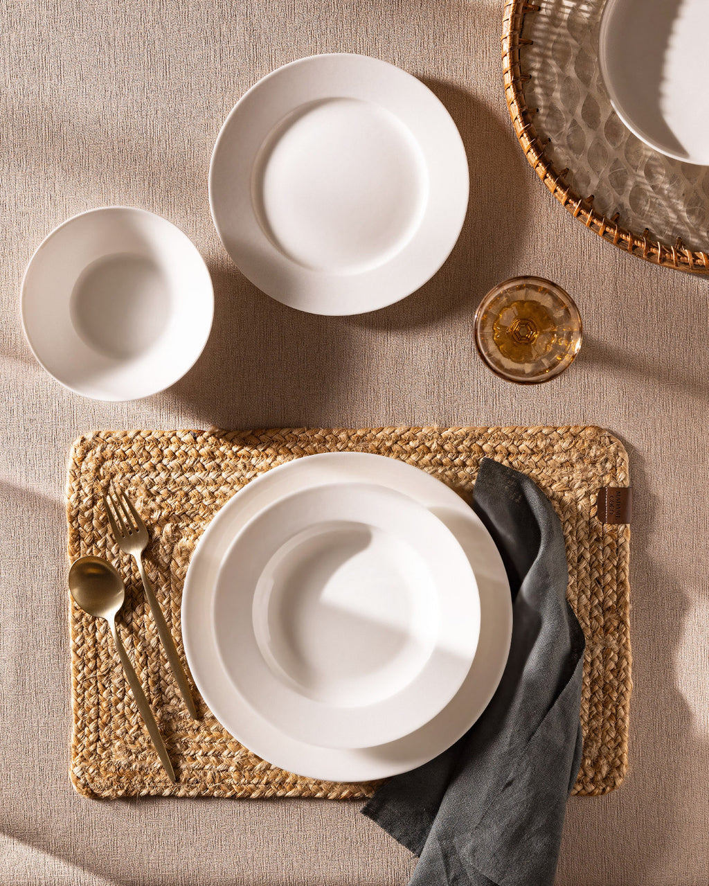 Ariane Dinner Set  24 Pcs - Madame Coco JO