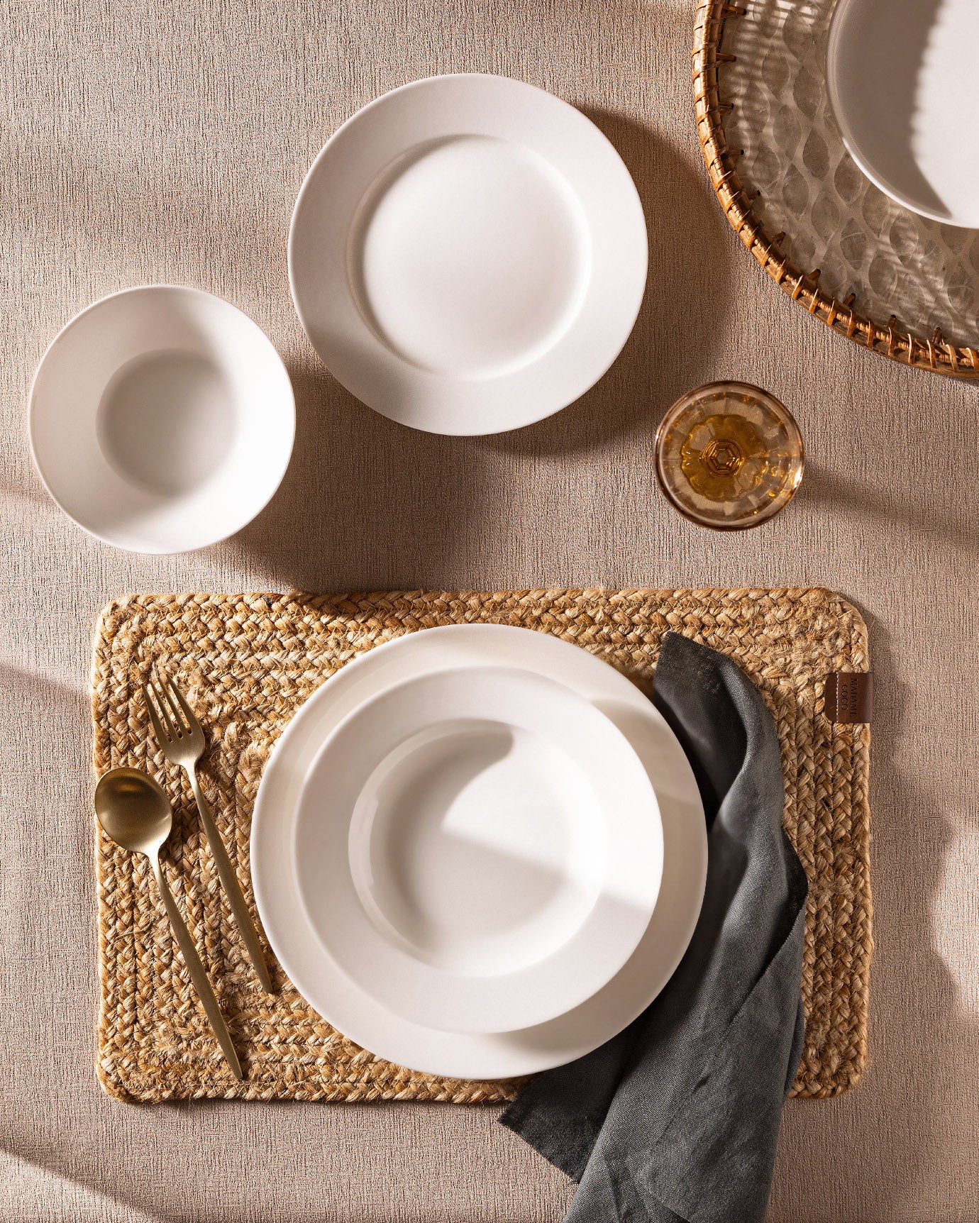 Ariane Dinner Set  24 Pcs - Madame Coco JO