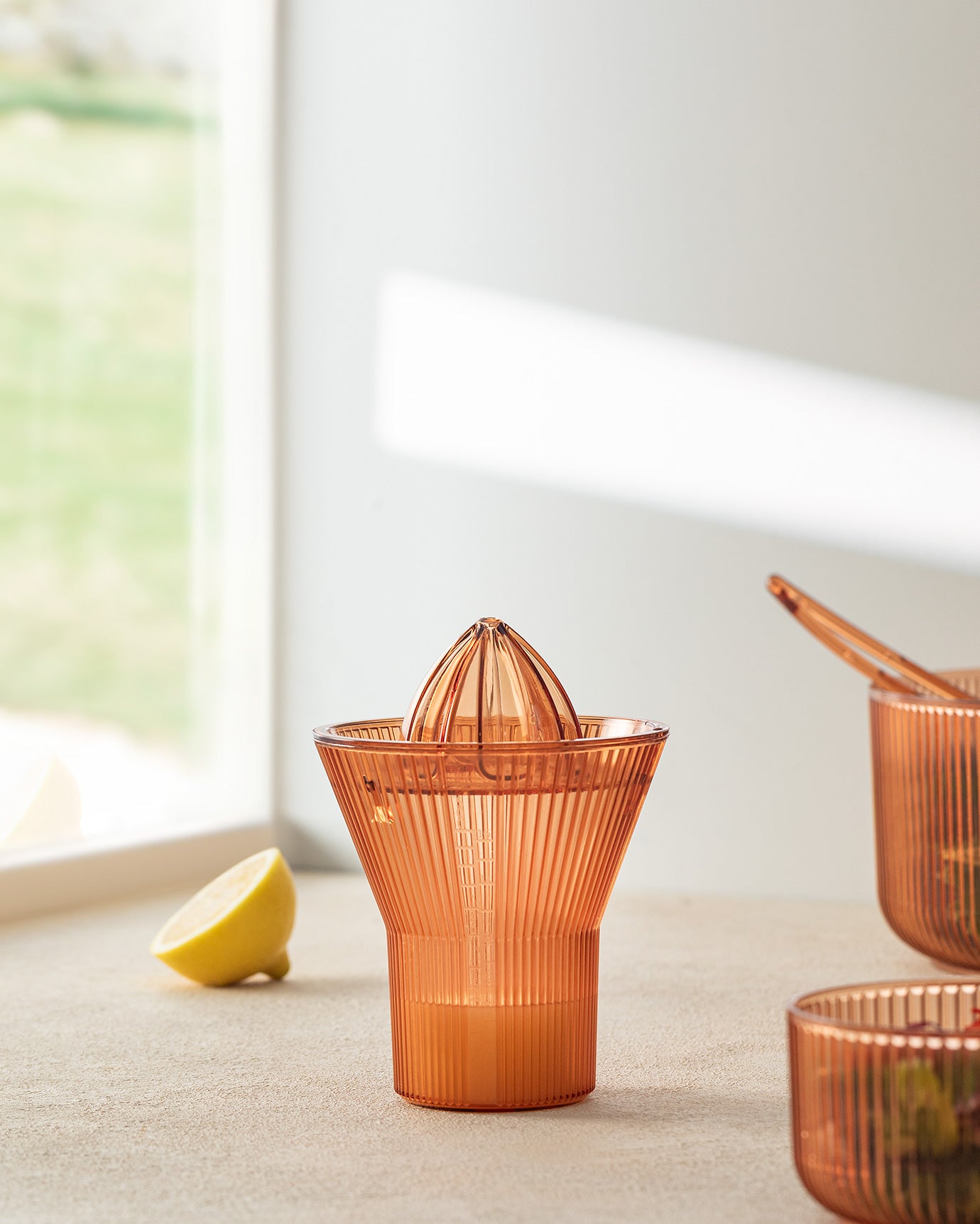 Henric Lemon Squeezer - Madame Coco JO