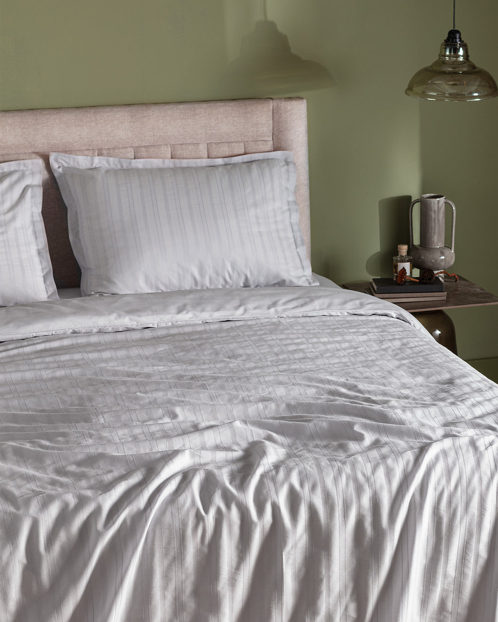 Nicole King Size Dobby Duvet Cover Set - Madame Coco JO