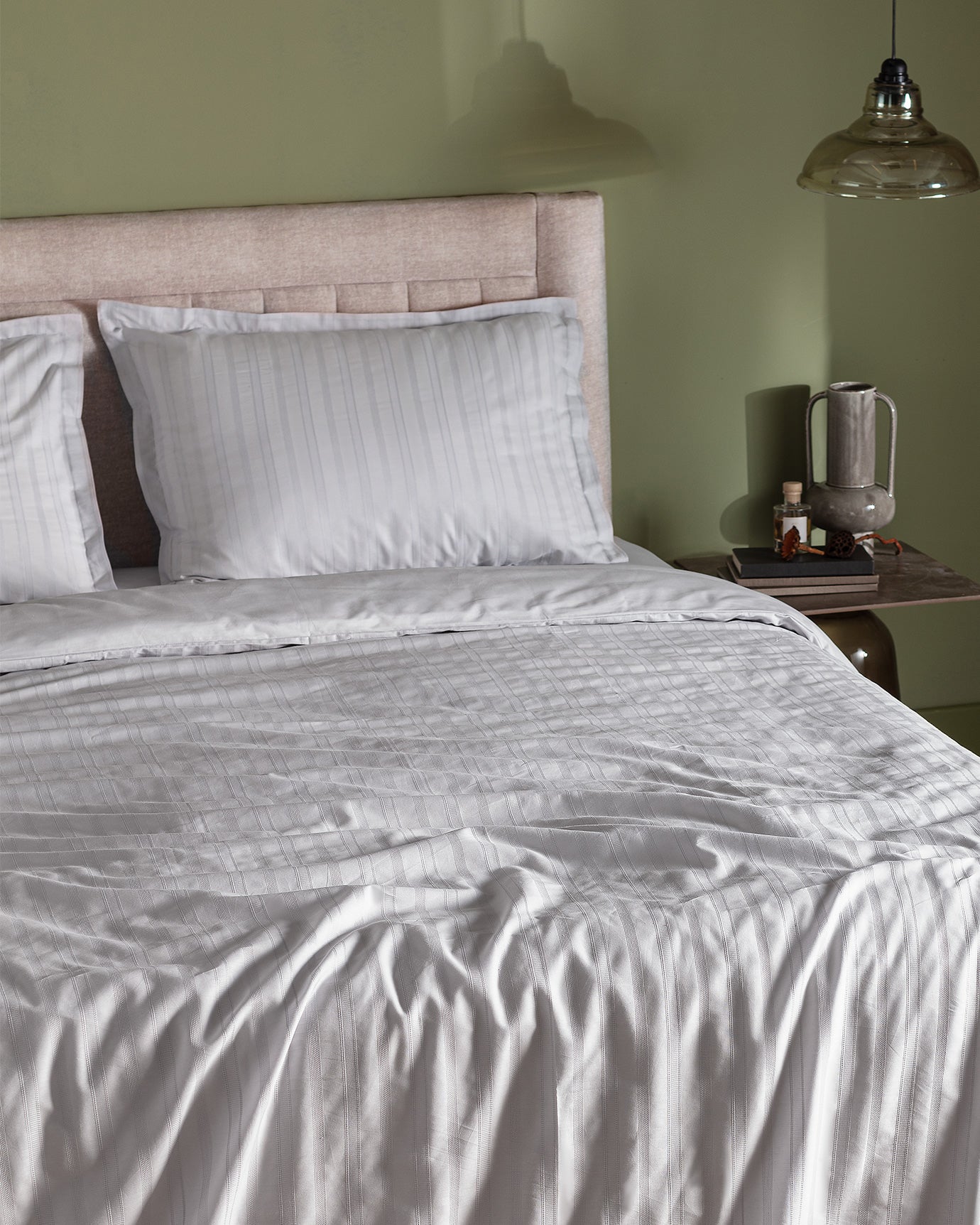 Nicole King Size Dobby Duvet Cover Set - Madame Coco JO