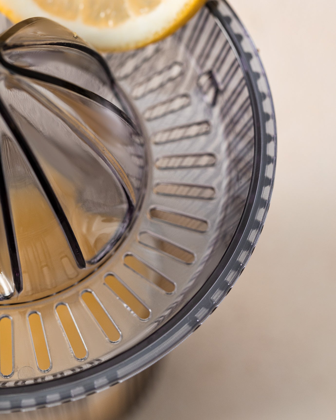 Henric Lemon Squeezer - Madame Coco JO