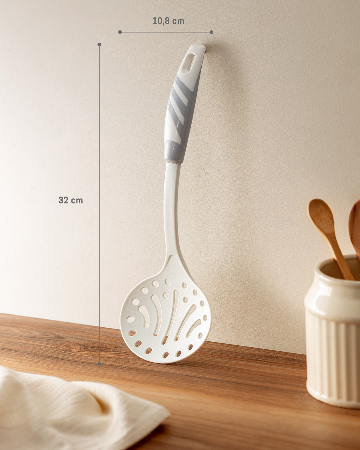 Chase Colander Ladle - Madame Coco JO