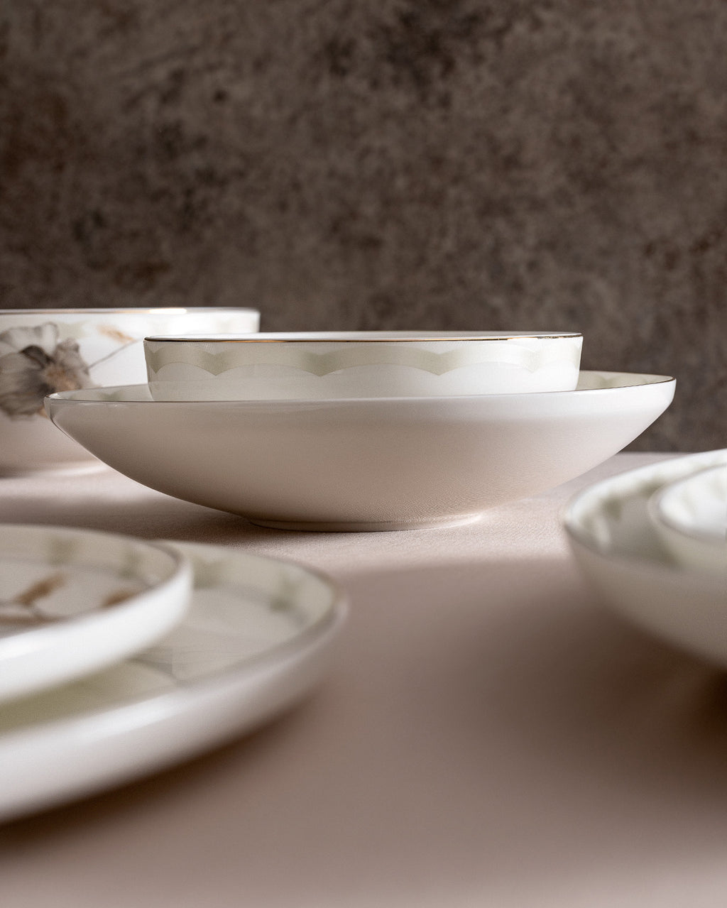 Leda 30 Piece Dinner Set - Madame Coco JO