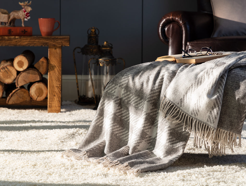 Katriane Throw Blanket - Madame Coco JO