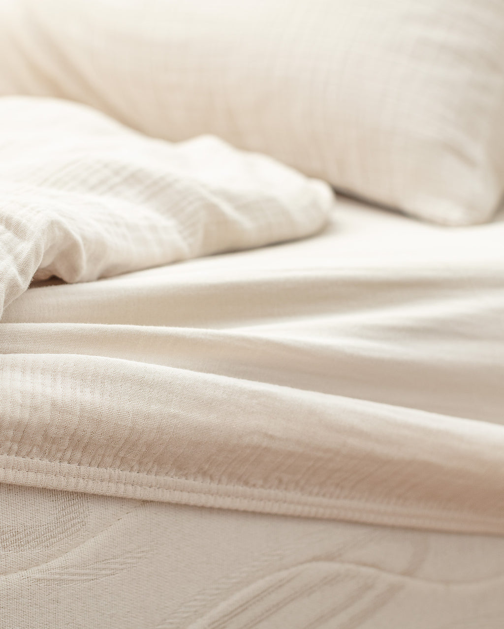 Marla Muslin Superking Size Duvet Cover Set - Fitted - Madame Coco JO