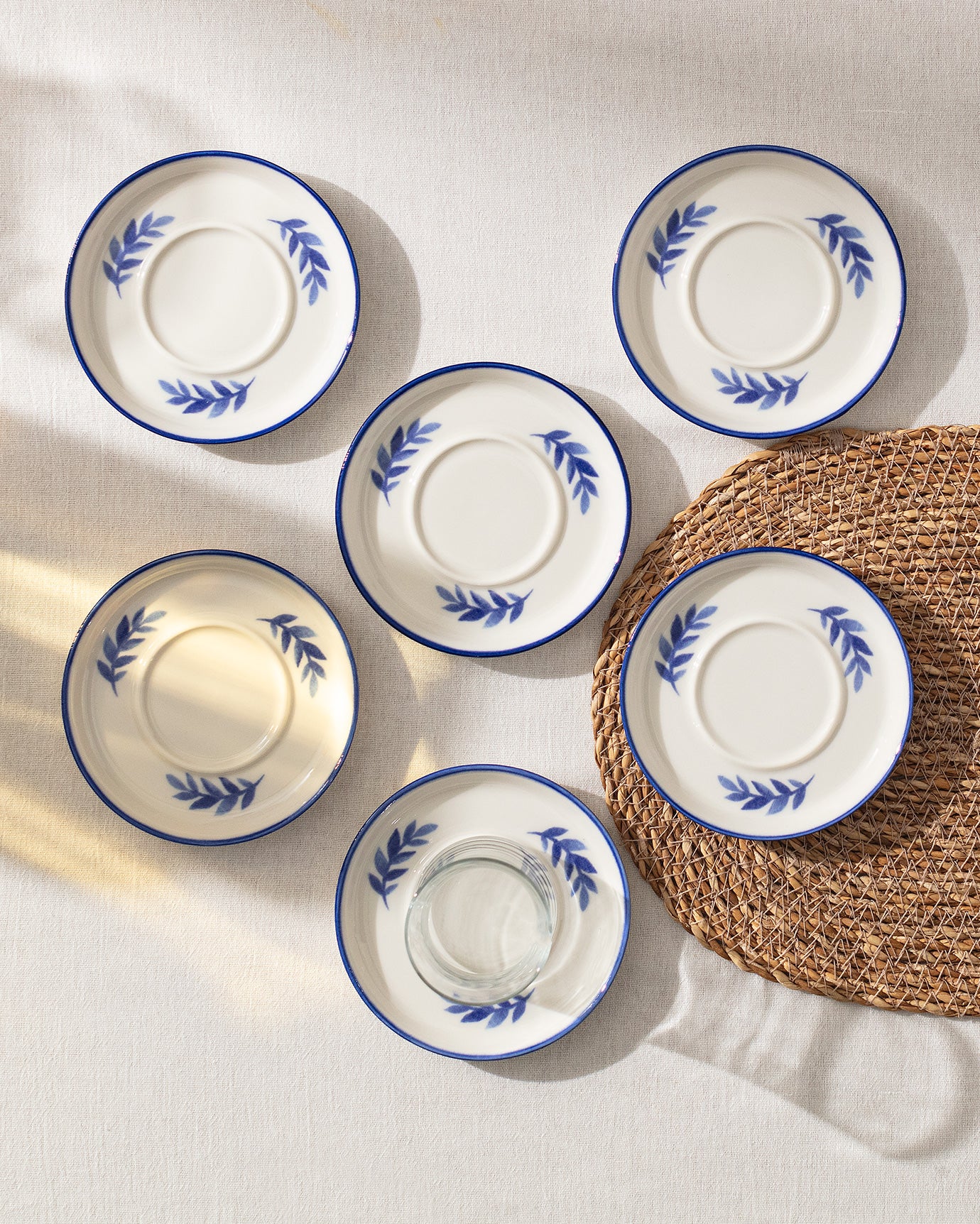 Grand Feuille 6-piece Tea Glass Saucer Set - Madame Coco JO