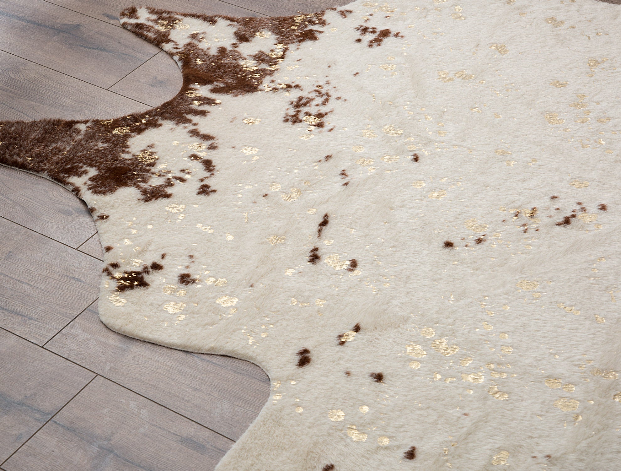 Aleon Fur Rug - Madame Coco JO