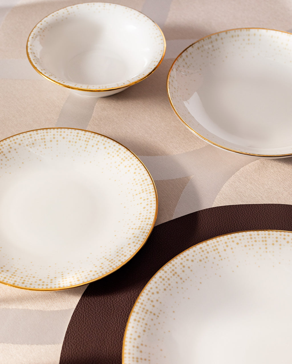 Vial 24 Piece Dinner Set - Madame Coco JO