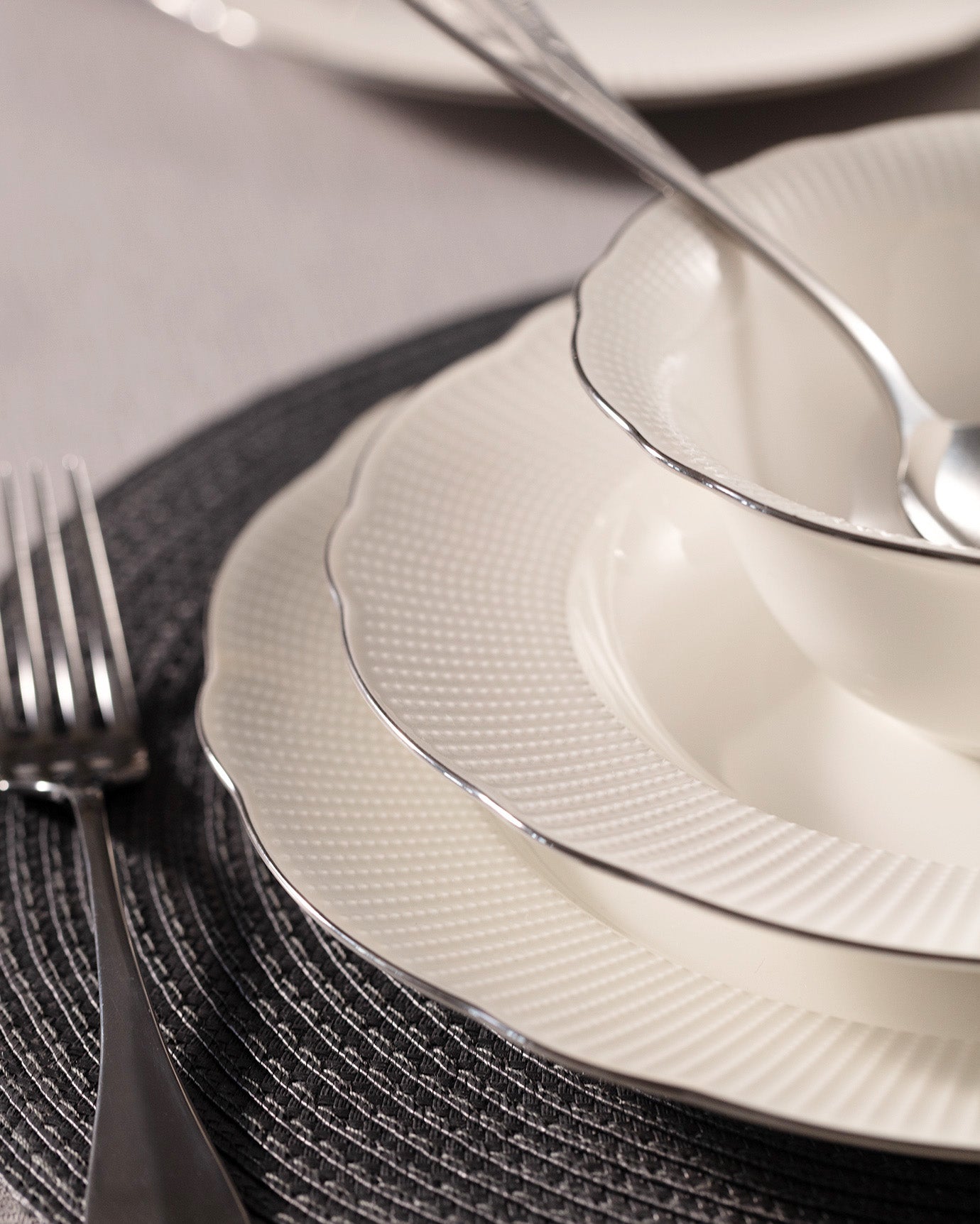 Delron Dinner Set  24 Pcs - Madame Coco JO