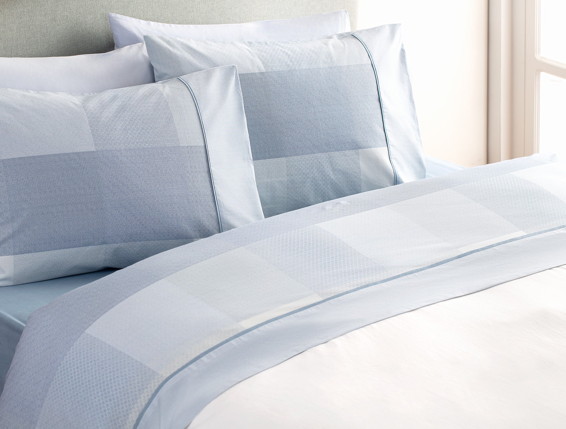 Faron Bed Sheet Set - Coco Crep - Madame Coco JO
