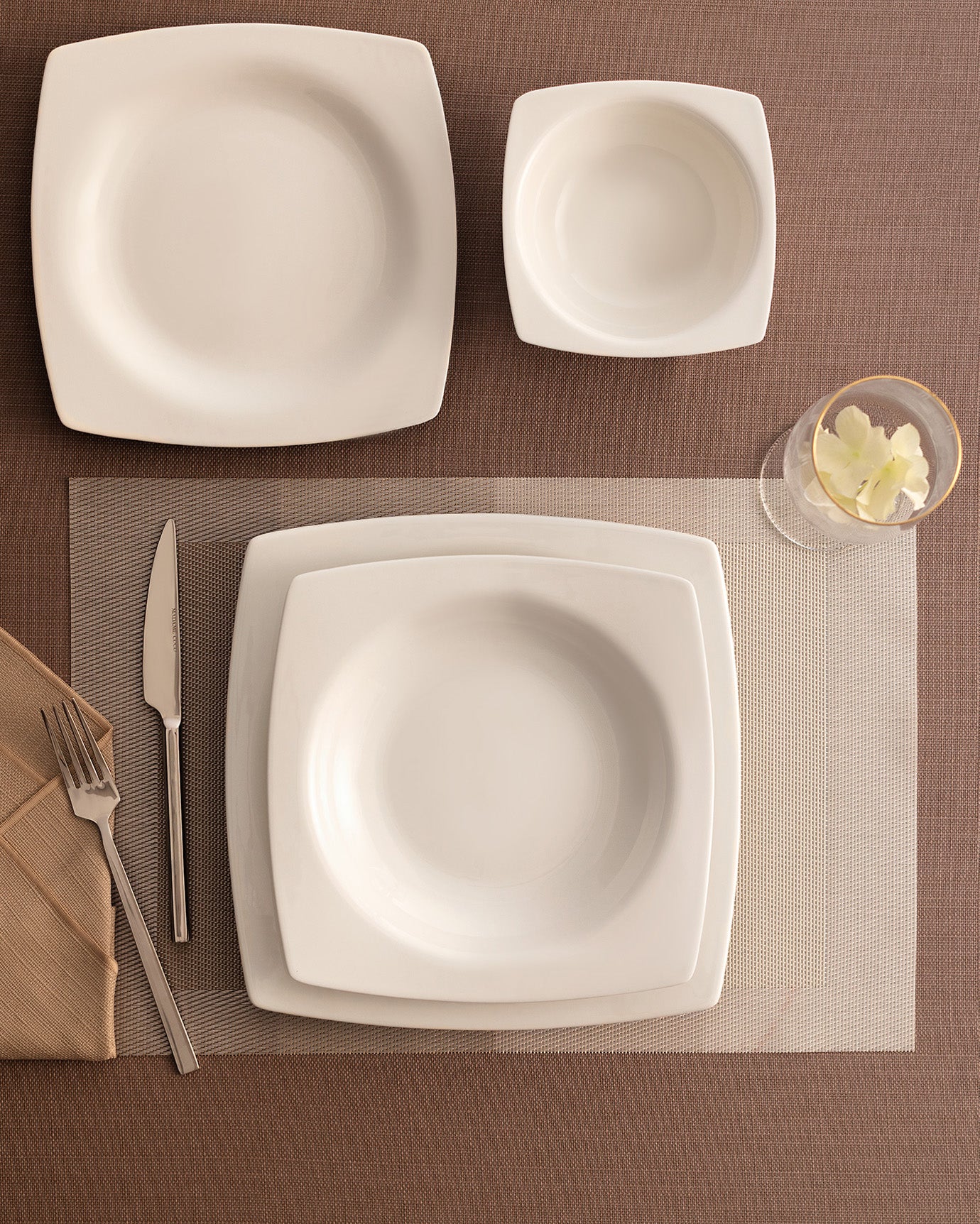 Ethan Dinner Set  24 Pcs - Madame Coco JO