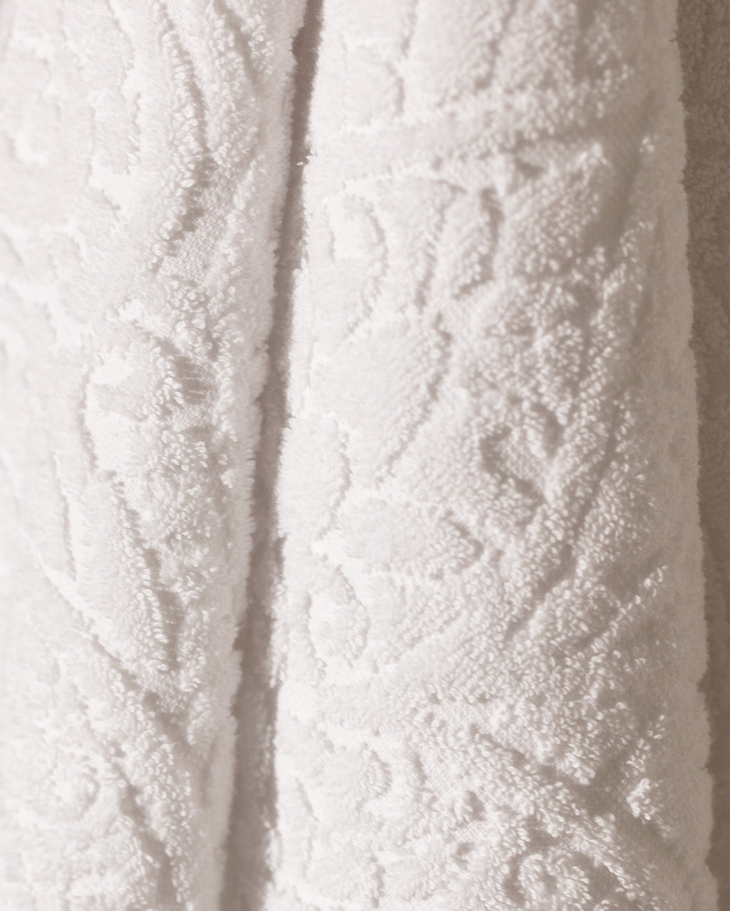 Bernay Bath Towel - Madame Coco JO