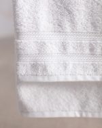 RYELLA ARMURE BATH TOWEL - Image 4